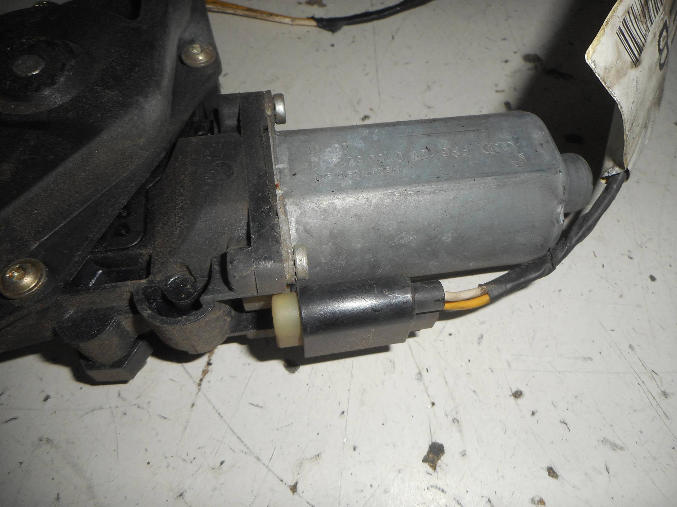 Alzacristallo elettr. porta ant. sx.